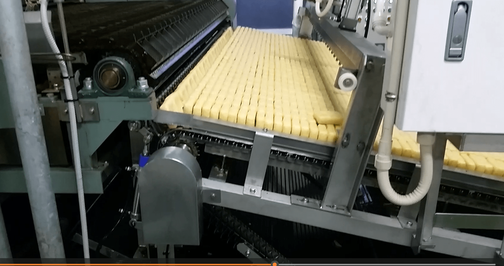 自動油揚げ製造ライン